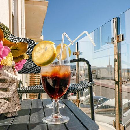 Prestige Holidays Alojamentos Nazare Luaran gambar
