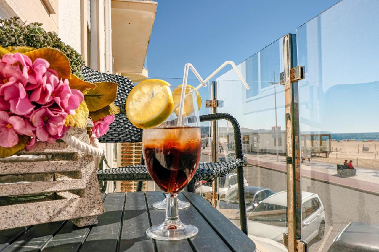 Prestige Holidays Alojamentos Nazare Luaran gambar